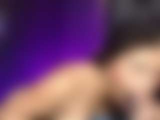 Nahomy's Live Sex Cam Show
