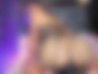 Nahomy's Live Sex Cam Show