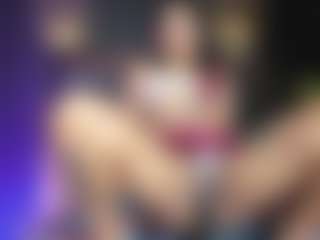 Live cam show with Nahomy - Interactivetoy on Uber Horny