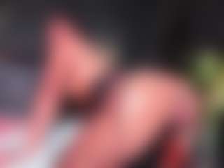 Nahomy's Live Sex Cam Show