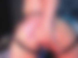 Live cam show with Nahomy - Interactivetoy on Camsoda