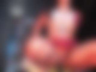 Live cam show with Nahomy - Submissive on Dare Cams
