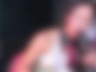 Live cam show with Nahomy - Fuck Machine on Camsoda