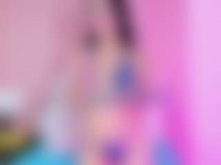 Live cam show with Sofia - Double Penetration on Camsoda