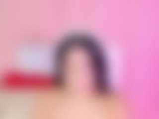 Live cam show with Sofia - Fingers on Camsoda