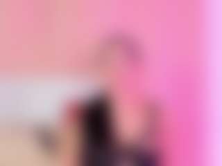 Live cam show with Sofia - Colombia on livesuperchat.net
