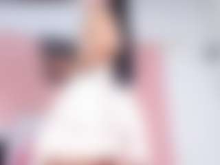 Live cam show with Sofia - Double Penetration on StripNow