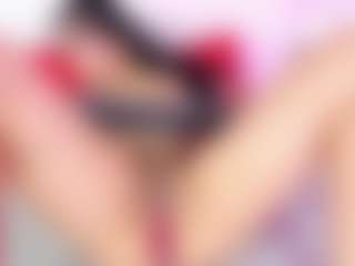 Live cam show with Sofia - Skinny on Camsoda