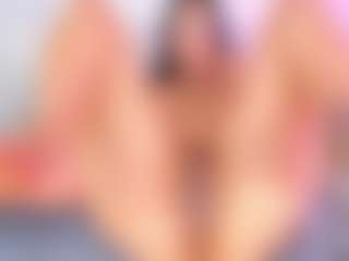 Live cam show with Sofia - Petite on Camsoda