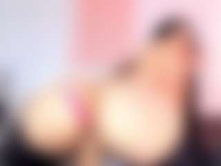 Spettacolo in cam dal vivo con Sofia - Ass Clapping su Camsoda