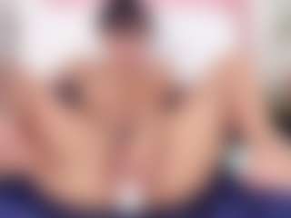 Daye-Sky's Live Sex Cam Show