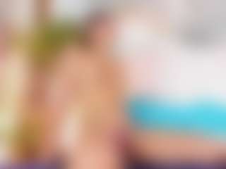 Live cam show with Daye - Colombia on chickslive.net