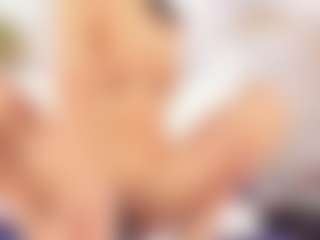 Live cam show with Daye - Tittyfuck on CamwithHer