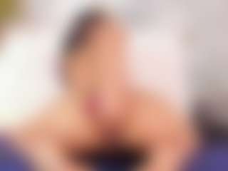 Live cam show with Daye - Oil on CSO-WL