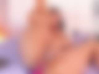 Live cam show with Daye - Bikini on Chatstar