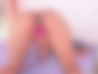 Live cam show with Daye - Nipple Play on SinfulBabes