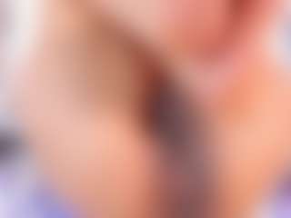 Live cam show with Daye - Moaning on testsause.com