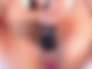 Live cam show with Daye - Moaning on Camsoda