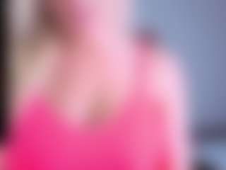 Live cam show with EmilyLion7 - Thin on nudelive.tv
