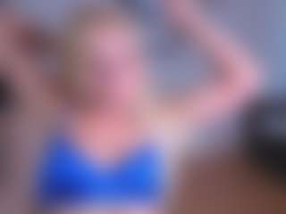 EmilyLion7's Live Sex Cam Show