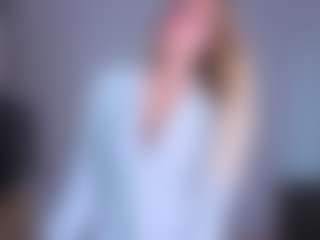 Live cam show with EmilyLion7 - Normal on madthumbs