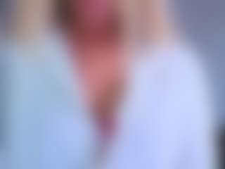 Live cam show with EmilyLion7 - Blonde Hair on SquirtSoMuch