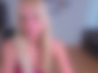 Live cam show with EmilyLion7 - Normal on Camsoda