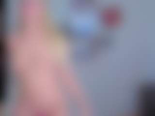 EmilyLion7's Live Sex Cam Show