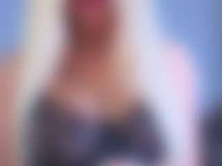 EmilyLion7's Live Sex Cam Show