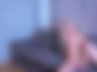 EmilyLion7's Live Sex Cam Show