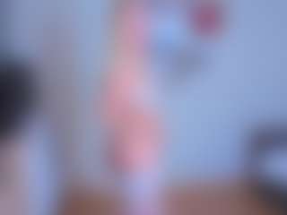 EmilyLion7's Live Sex Cam Show