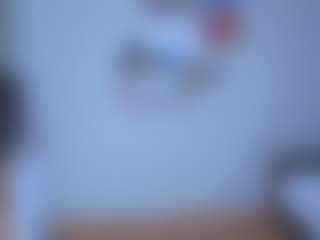 EmilyLion7's Live Sex Cam Show
