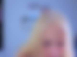 Live cam show with EmilyLion7 - Blonde Hair Big Tits on luckytryst.com