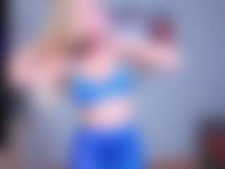EmilyLion7's Live Sex Cam Show