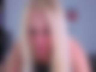 Live cam show with EmilyLion7 - Thin on Camiplay Live