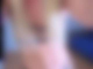 Live cam show with EmilyLion7 - Thin on wildcum.com