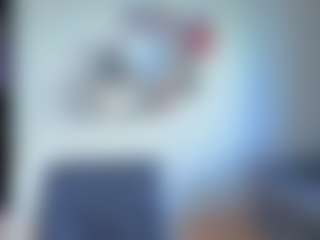 EmilyLion7's Live Sex Cam Show