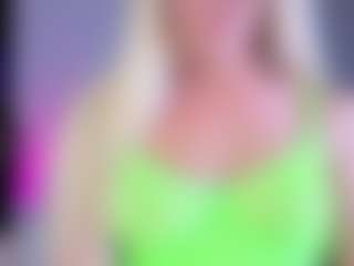Live cam show with EmilyLion7 - Foot Fetish on Dare Cams