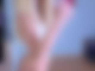 EmilyLion7's Live Sex Cam Show