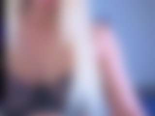 Live cam show with EmilyLion7 - Blue Eyes on Camsoda