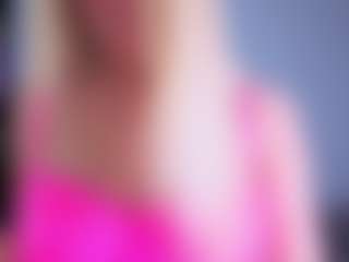 Live cam show with EmilyLion7 - Blonde Hair on CamSodaAdn