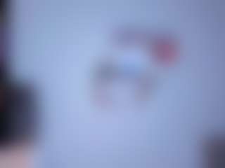 Live cam show with EmilyLion7 - Blonde Hair on Camsoda