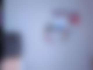 EmilyLion7's Live Sex Cam Show