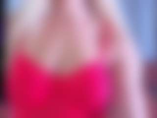 EmilyLion7's Live Sex Cam Show