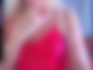 EmilyLion7's Live Sex Cam Show