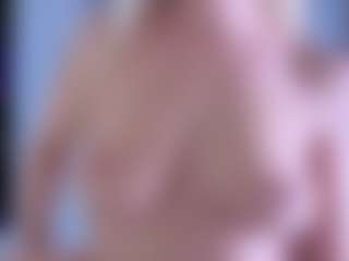 EmilyLion7's Live Sex Cam Show