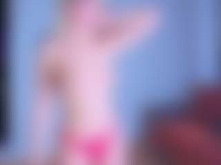 EmilyLion7's Live Sex Cam Show