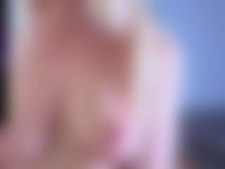 EmilyLion7's Live Sex Cam Show