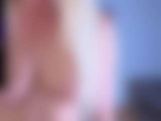 EmilyLion7's Live Sex Cam Show
