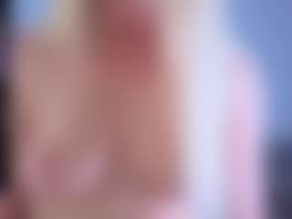 EmilyLion7's Live Sex Cam Show